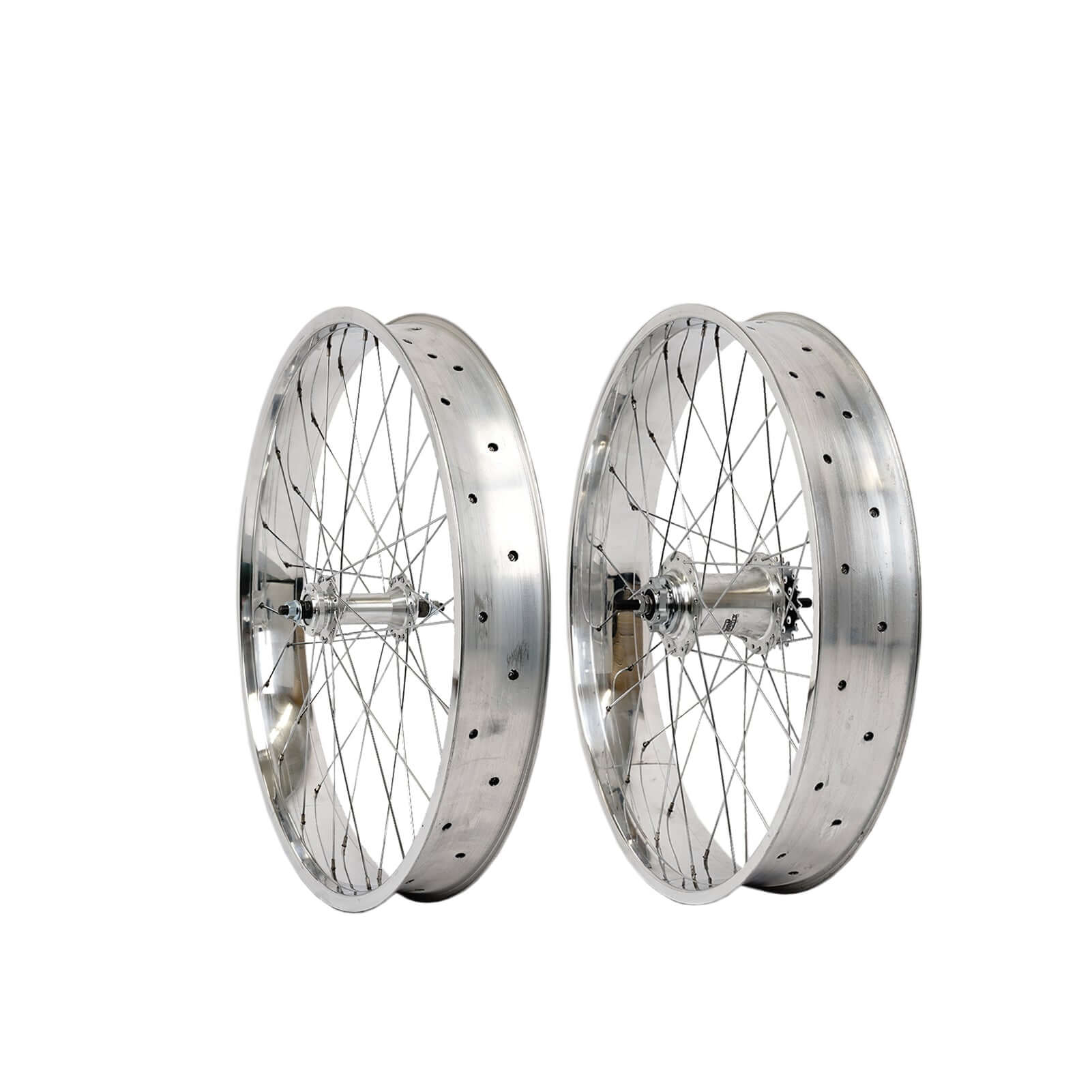Tracer WH-D4D263613D3i-PL 26'' Internal 3 Speed Double Polished Fat Rim Wheelset, Compatible with Disc Brake.